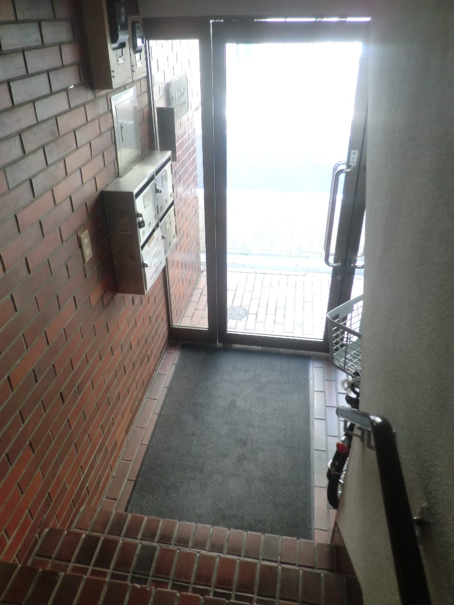 v20240606174059/fresh/building/J00100356883_17