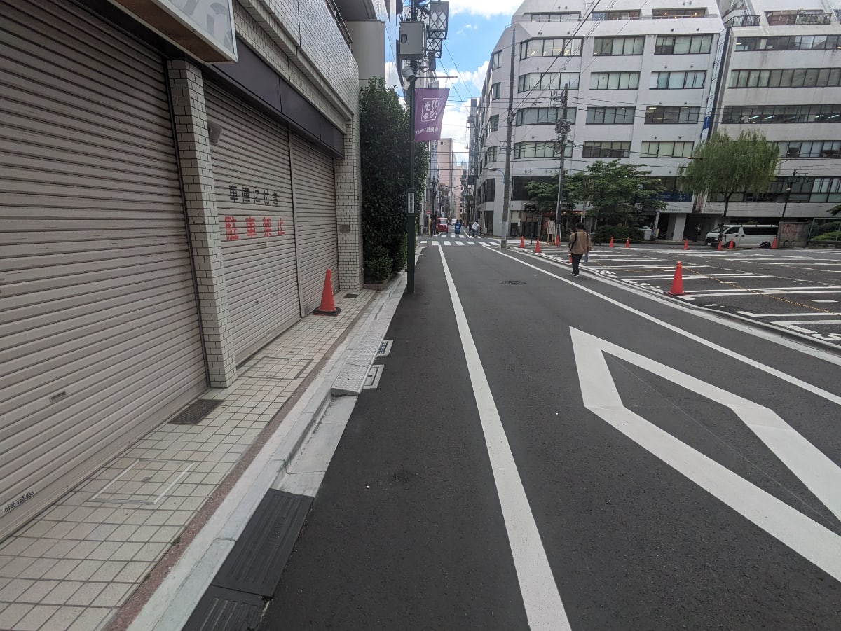 v20240610174107/fresh/building/J00100356876_12