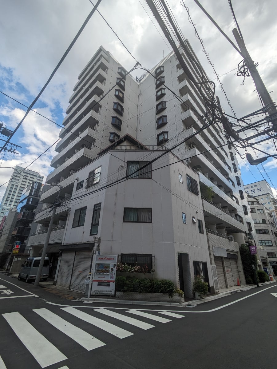 v20240610174107/fresh/building/J00100356876_5