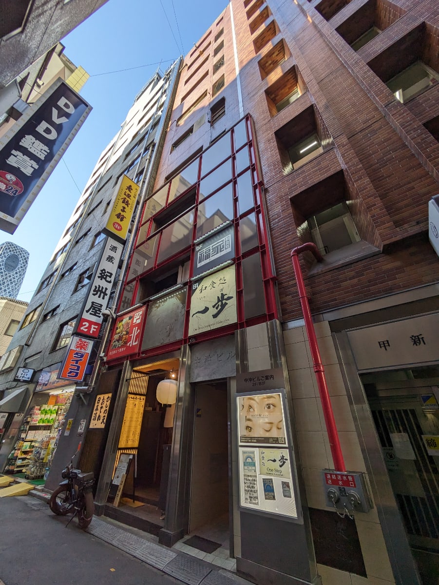 v20240610174107/fresh/building/J00100362281_10