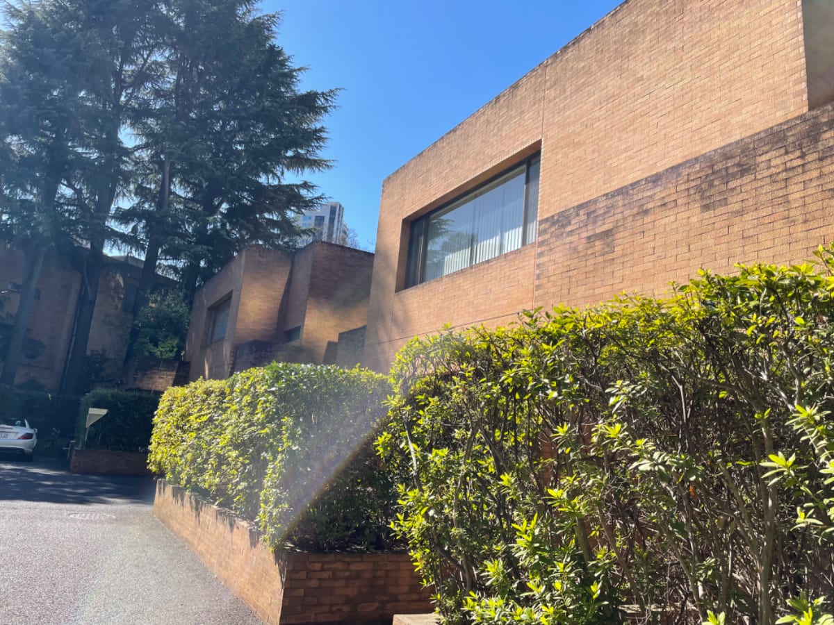 v20240611174054/fresh/building/J00100363531_6
