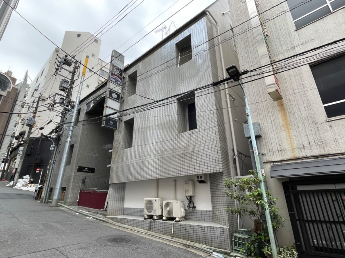 v20240612174055/fresh/building/J00100361193_5