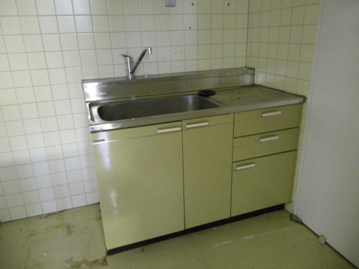 v20240618174107/fresh/building/J00100362098_8