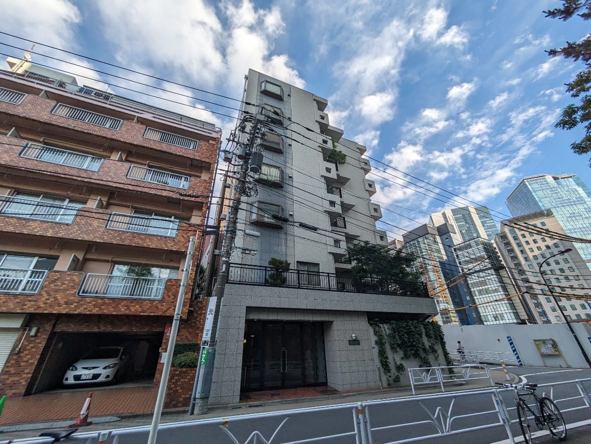 v20240621174059/fresh/building/J00100356605_20