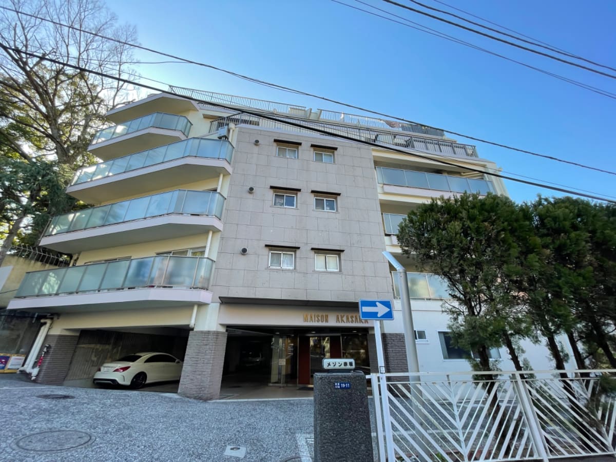 v20240625174107/fresh/building/J00100357225_1