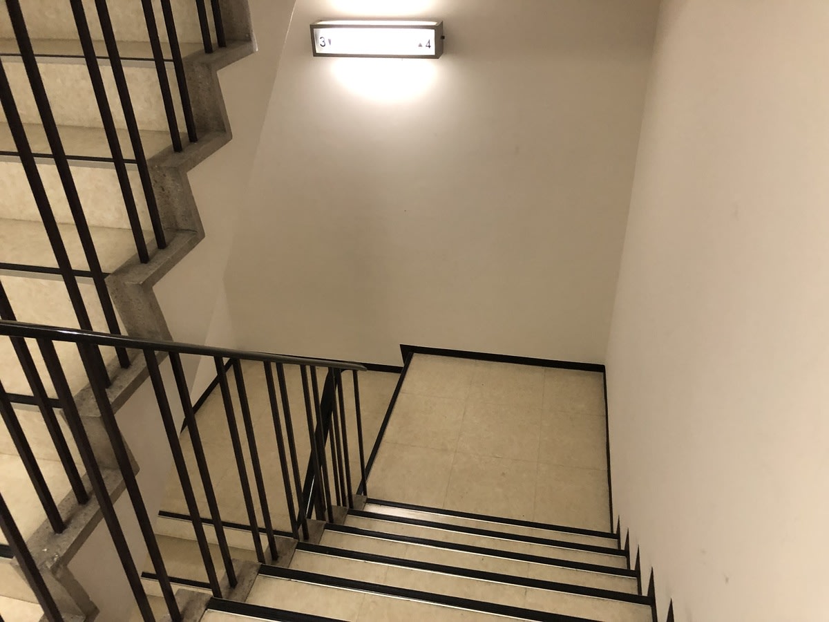 v20240627174056/fresh/building/J00100361825_24