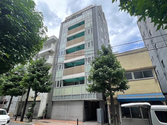 v20240628174055/fresh/building/J00100370181_5