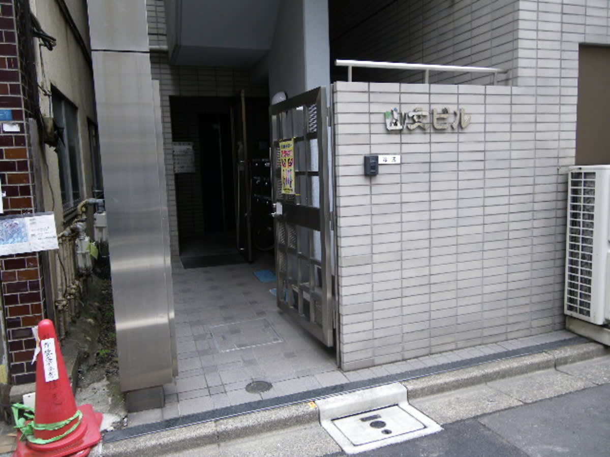 v20240701174101/fresh/building/J00100364615_3