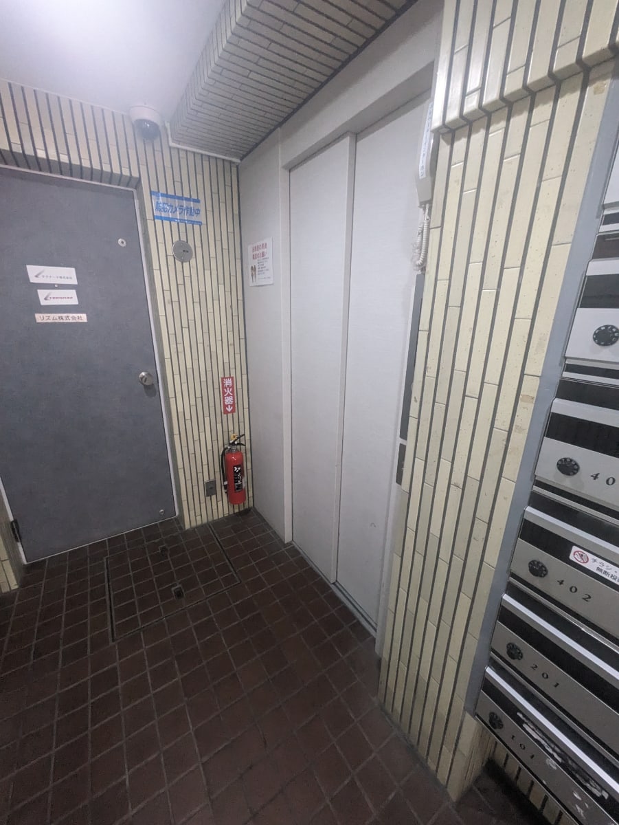 v20240701174101/fresh/building/J00100364991_4