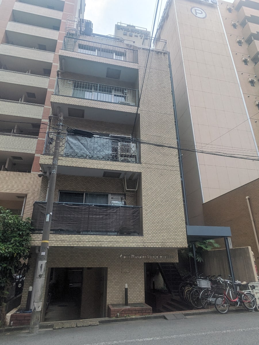 v20240701174101/fresh/building/J00100364991_7