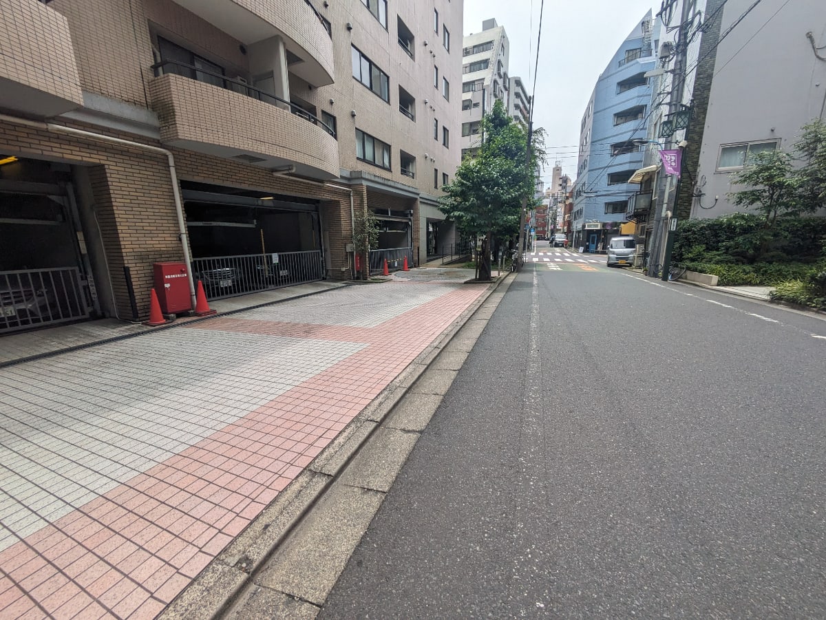 v20240701174101/fresh/building/J00100365765_2