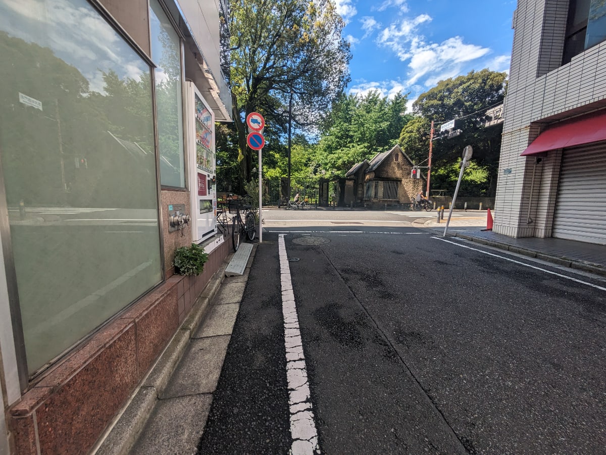 v20240701174101/fresh/building/J00100368142_2