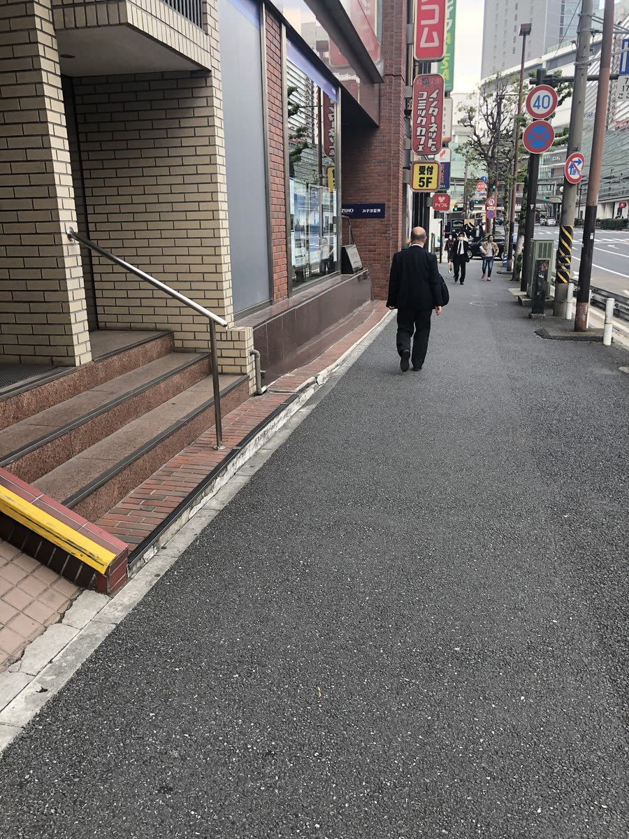 v20240702174106/fresh/building/J00100364566_2