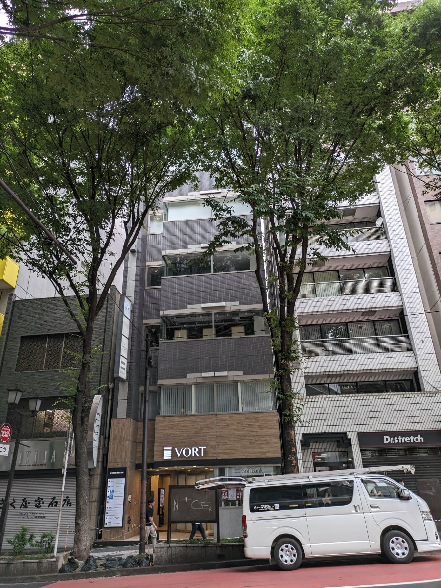 v20240704174103/fresh/building/J00100387318_1