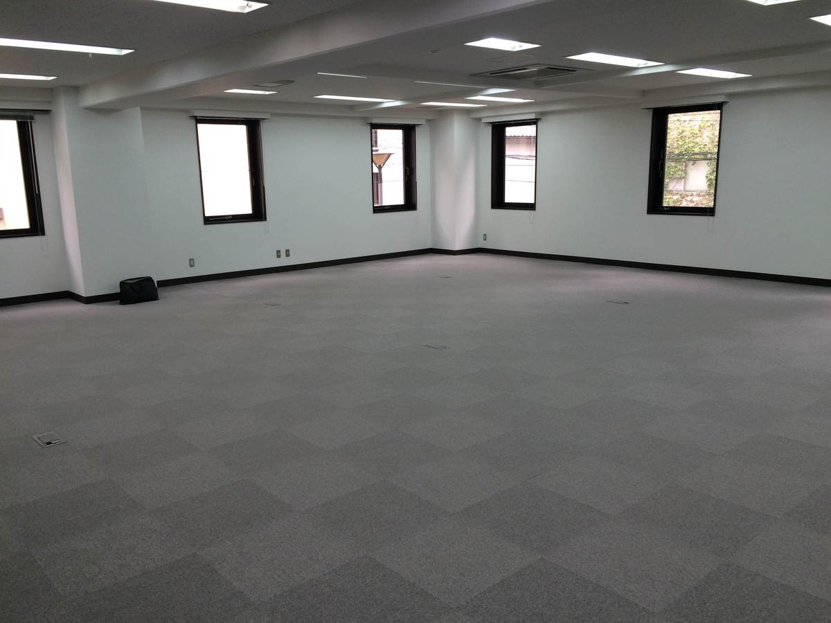 v20240705174054/fresh/building/J00100359104_5
