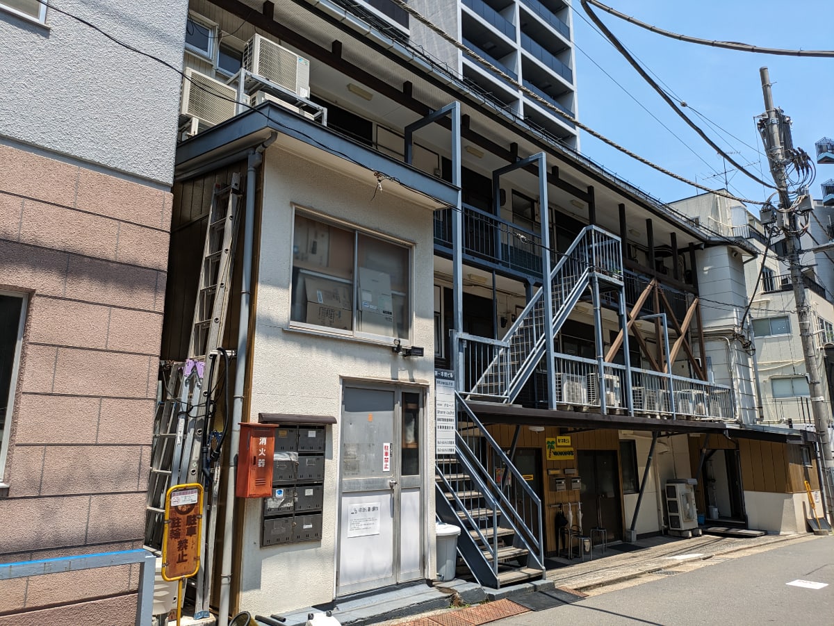 v20240712174109/fresh/building/J00100387218_6