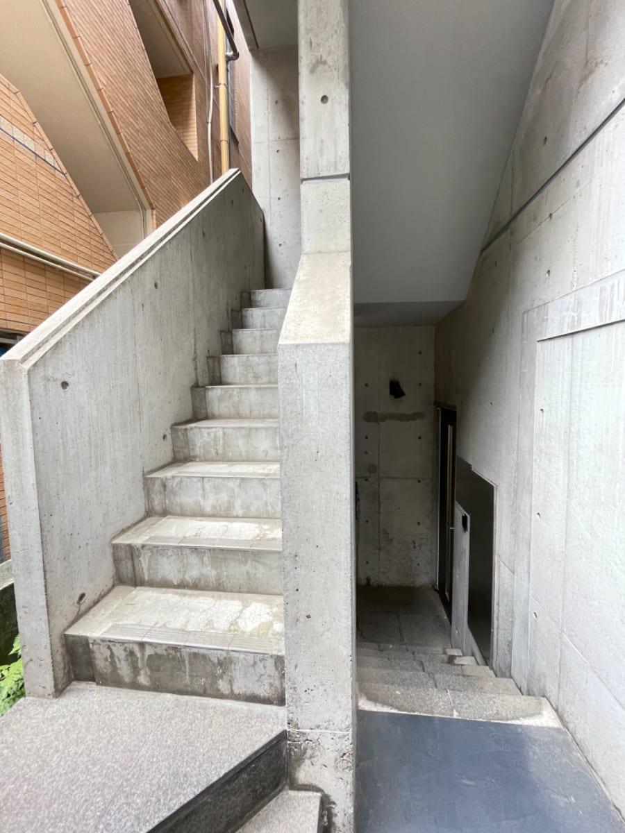 v20240716174114/fresh/building/J00100364695_14