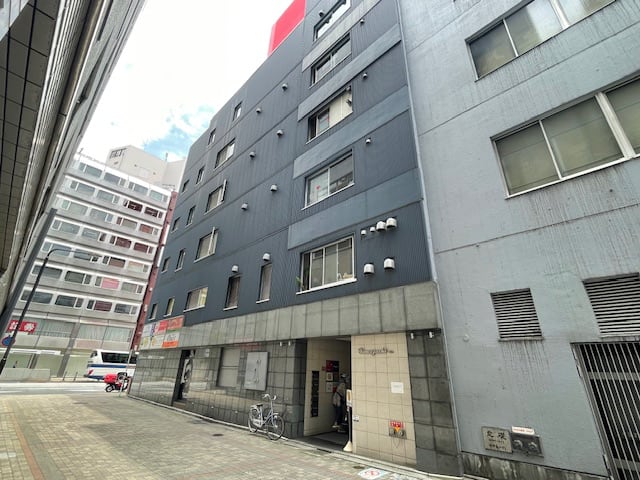 v20240724174102/fresh/building/J00100360414_7