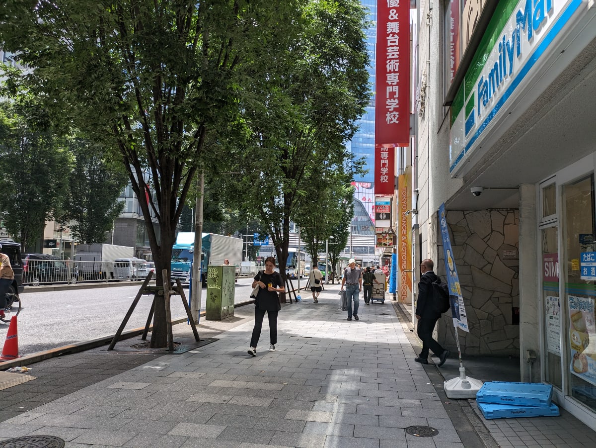 v20240724174102/fresh/building/J00100381381_2