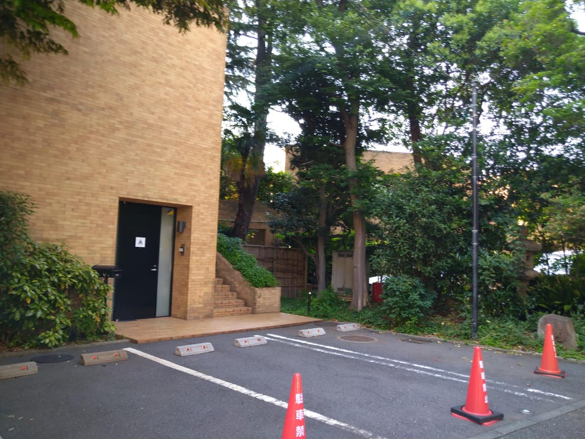 v20240729174115/fresh/building/J00100363533_9