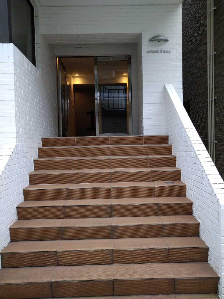v20240729174115/fresh/building/J00100375058_3