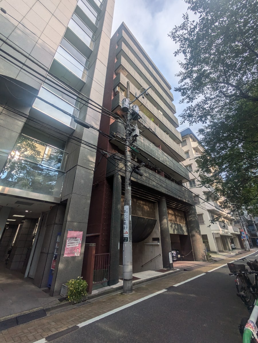 v20240801174054/fresh/building/J00100356880_11