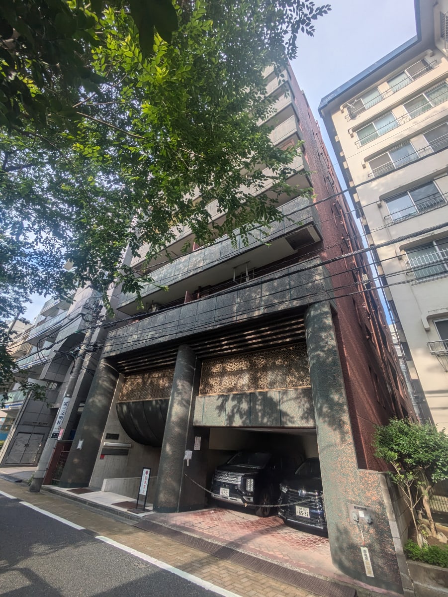 v20240801174054/fresh/building/J00100356880_7