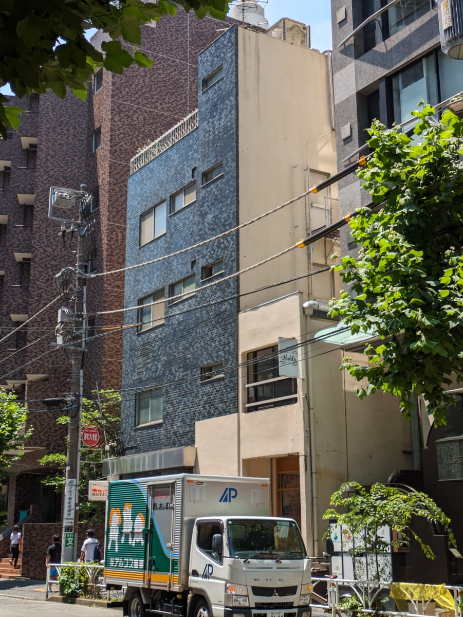 v20240801174054/fresh/building/J00100362279_5