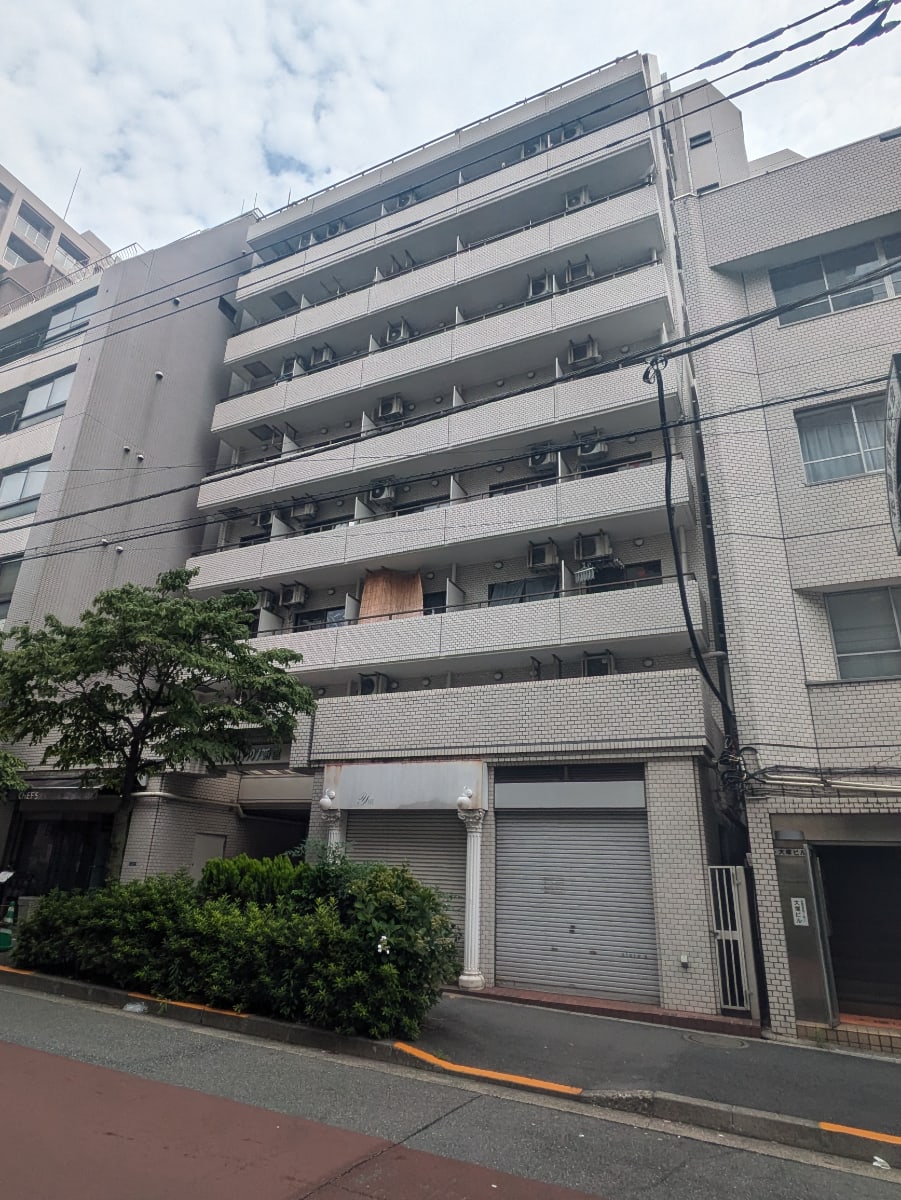 v20240801174054/fresh/building/J00100364836_1