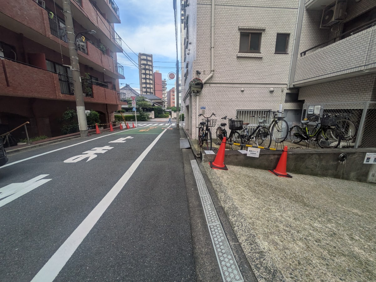 v20240801174054/fresh/building/J00100364836_2