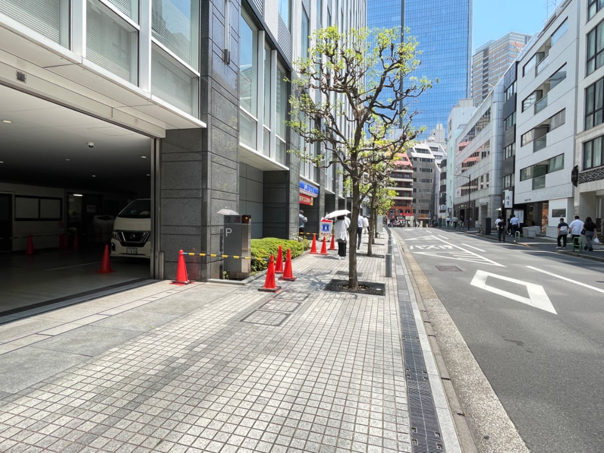v20240802174109/fresh/building/J00100364081_16