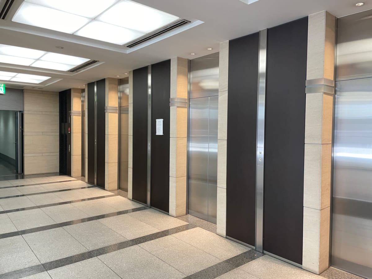 v20240802174109/fresh/building/J00100364081_60