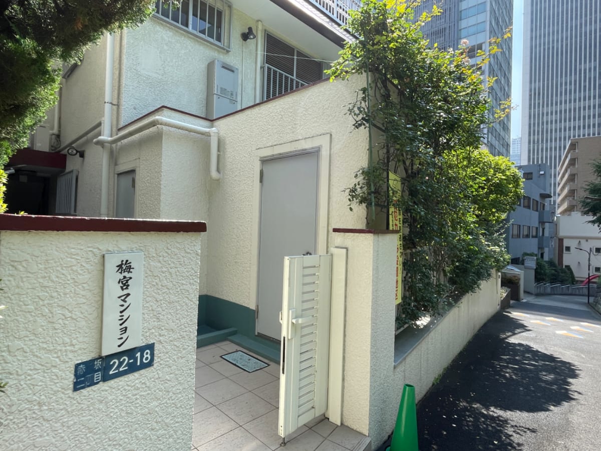 v20240808174100/fresh/building/J00100357242_8