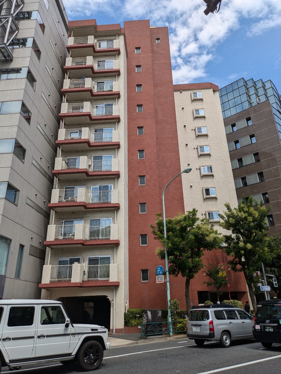 v20240816174048/fresh/building/J00100363674_5