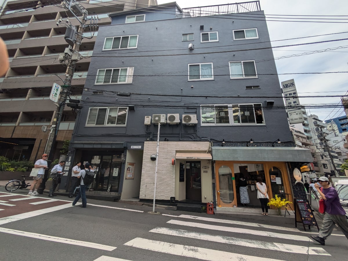 v20240816174048/fresh/building/J00100366884_12