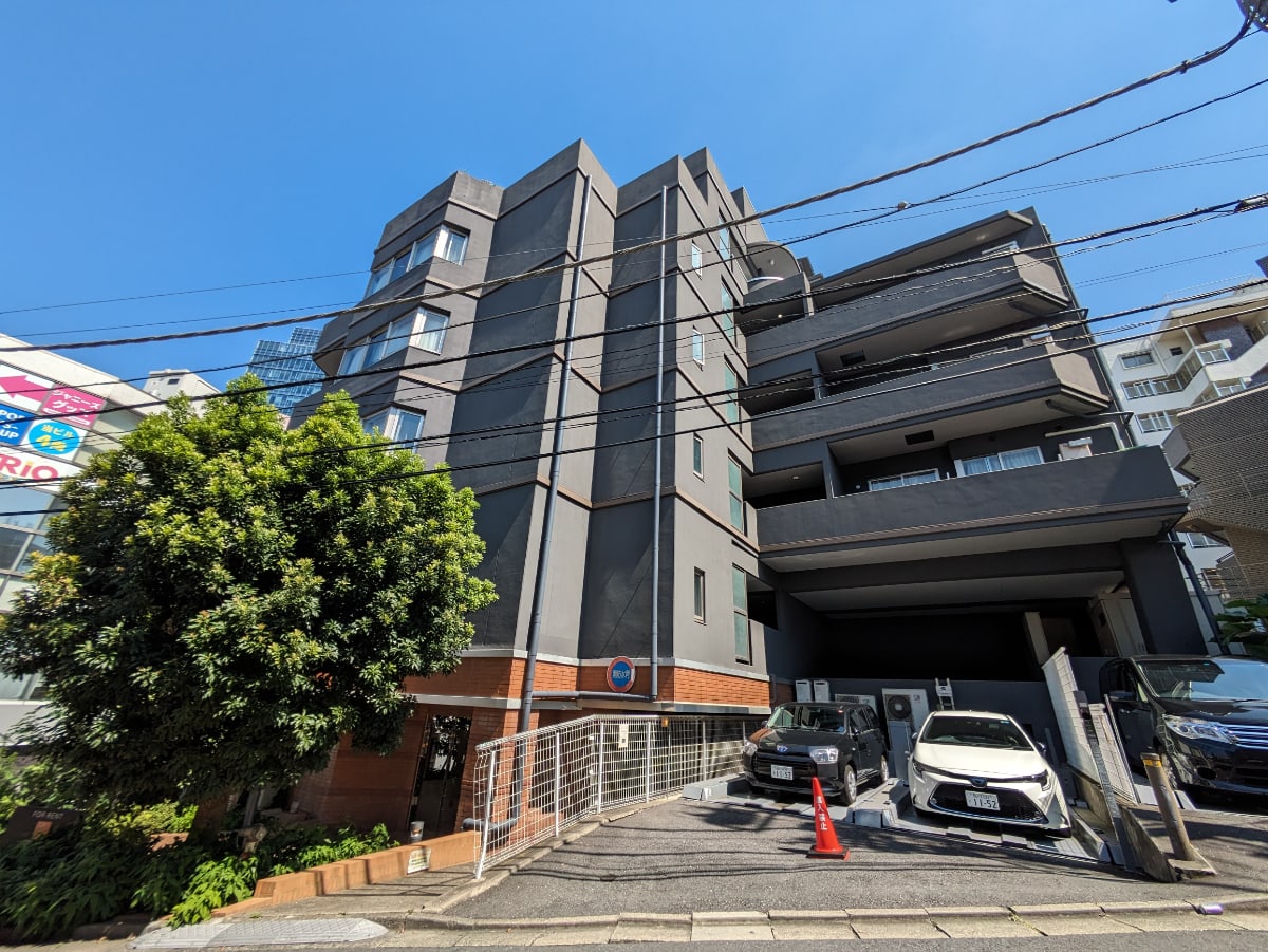 v20240816174048/fresh/building/J00100368284_6