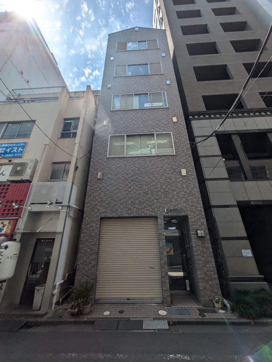 v20240816174048/fresh/building/J00100369037_5