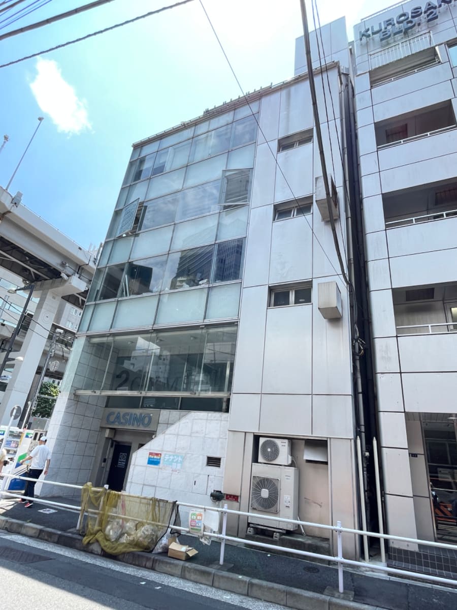 v20240816174048/fresh/building/J00100369112_6