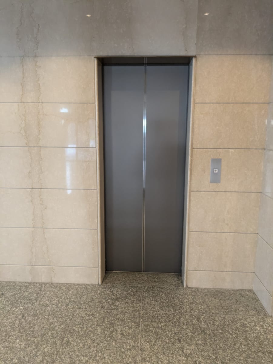 v20240830174107/fresh/building/J00100366900_4