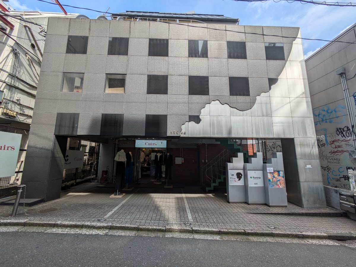 v20240830174107/fresh/building/J00100378387_1