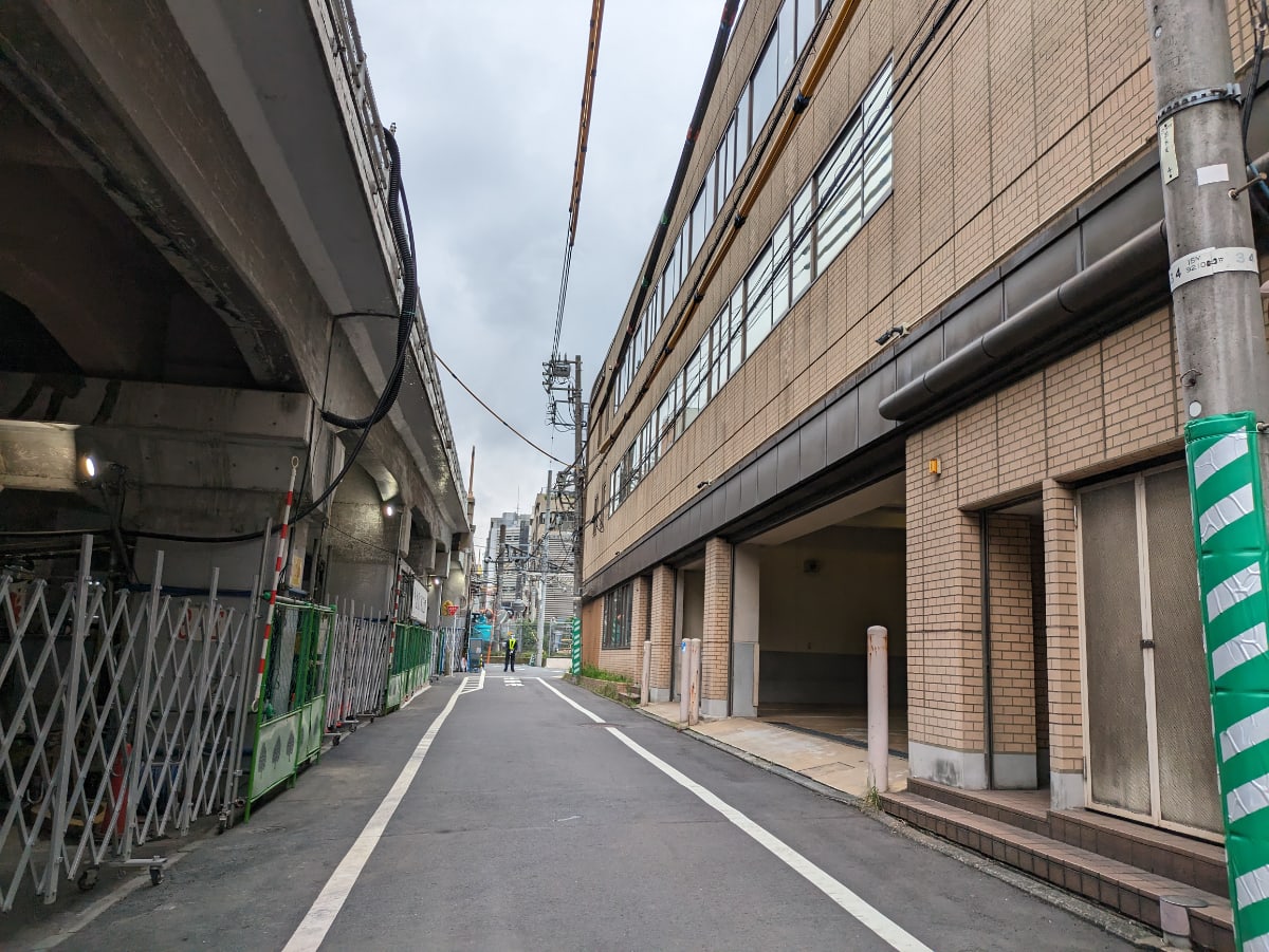 v20240911174048/fresh/building/J00100387000_2