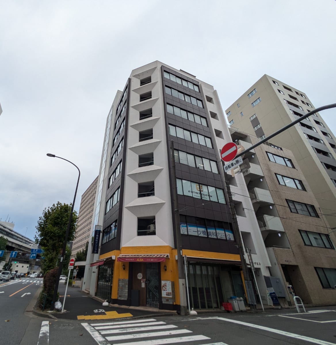 v20240925174106/fresh/building/J00100369899_8