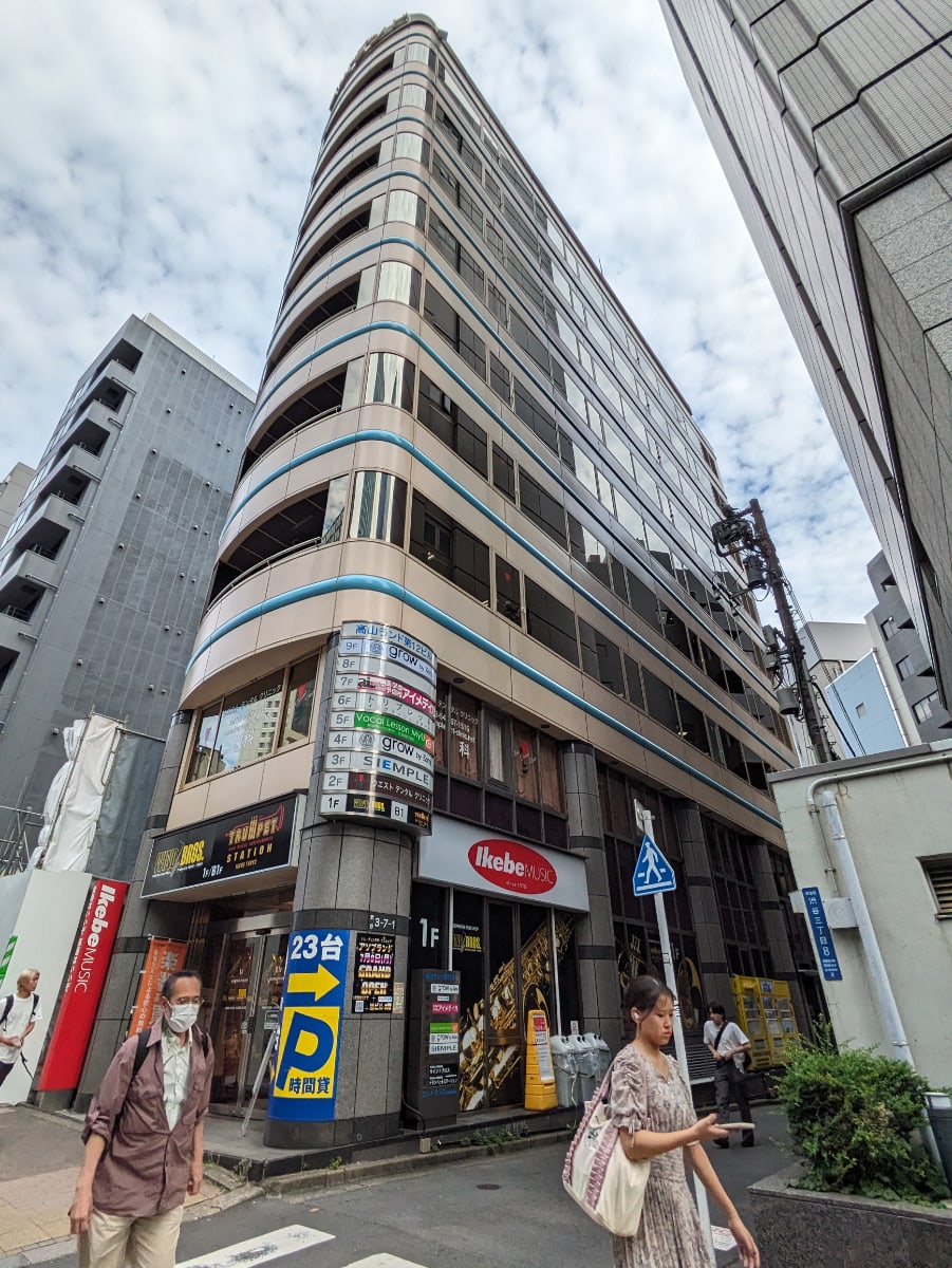 v20240925174106/fresh/building/J00100392021_1
