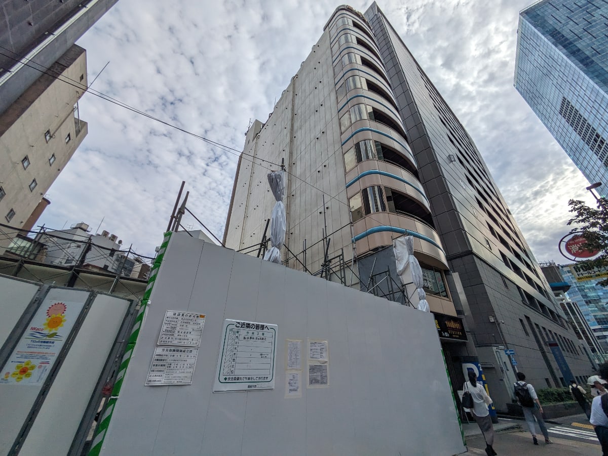 v20240925174106/fresh/building/J00100392021_6
