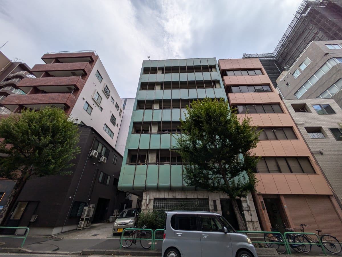v20240926174059/fresh/building/J00100361123_6