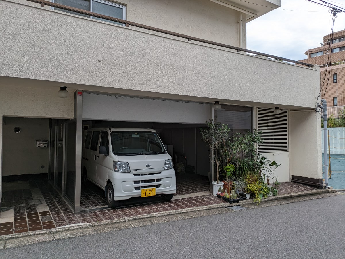v20240927174107/fresh/building/J00100364155_10
