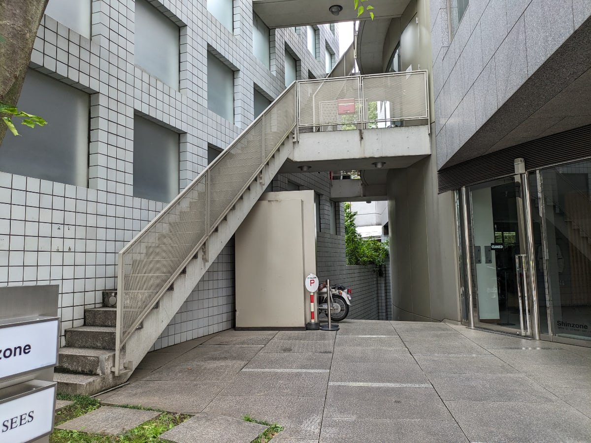 v20240927174107/fresh/building/J00100367966_8