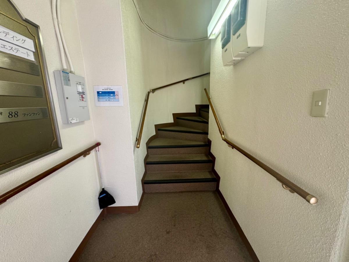 v20241008174054/fresh/building/J00100369181_10