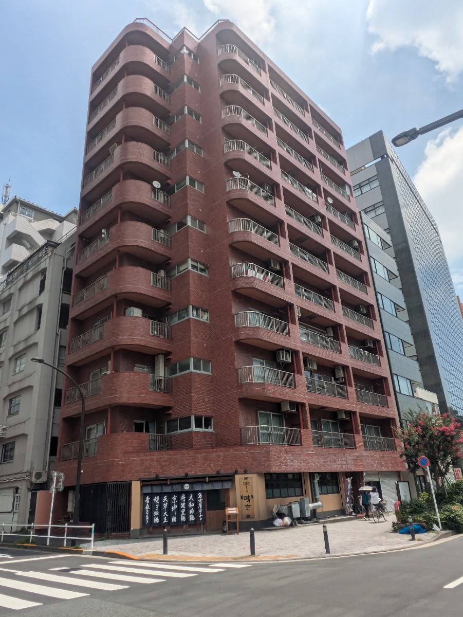 v20241009174102/fresh/building/J00100359051_5
