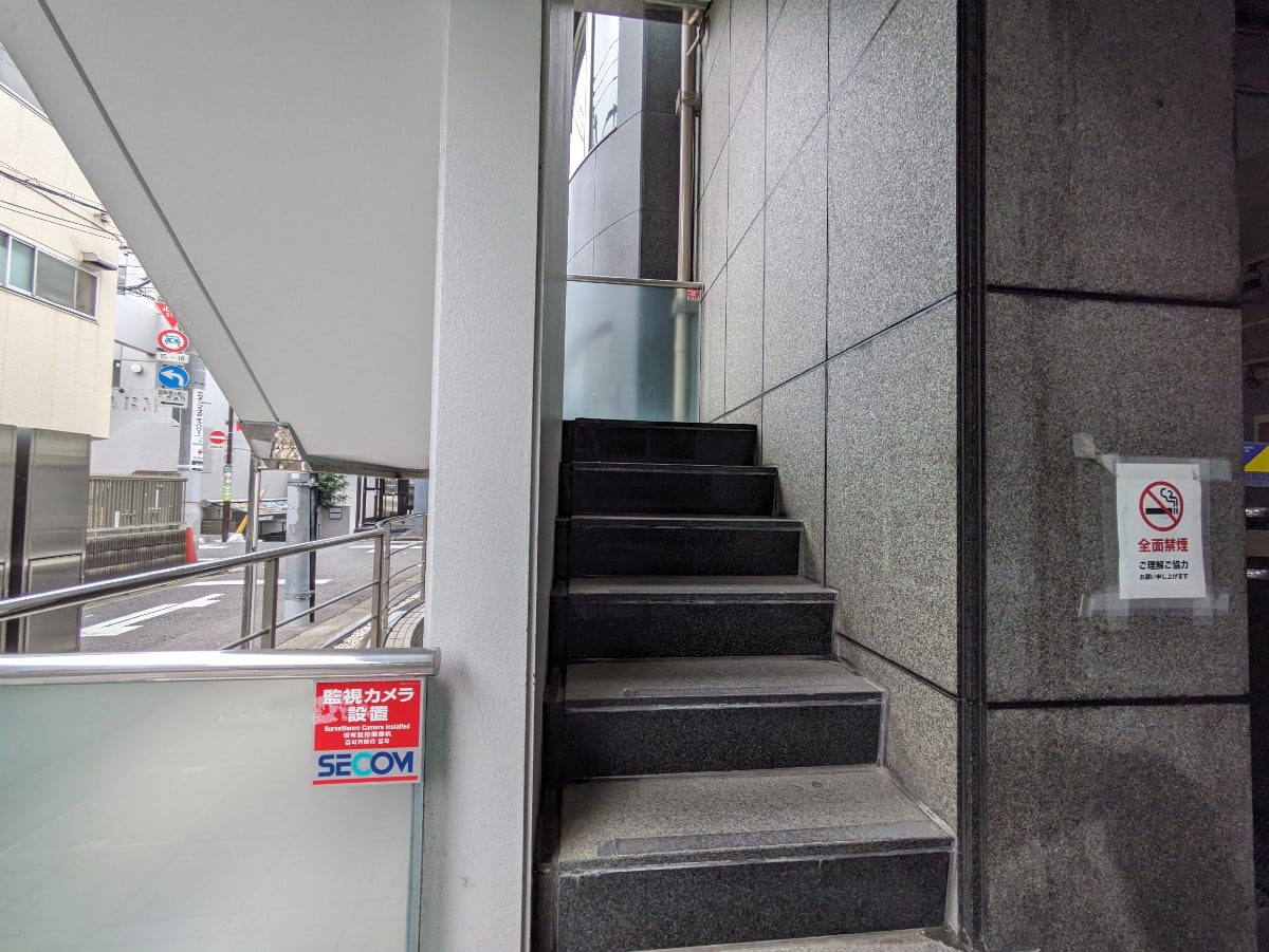 v20241009174102/fresh/building/J00100363299_4